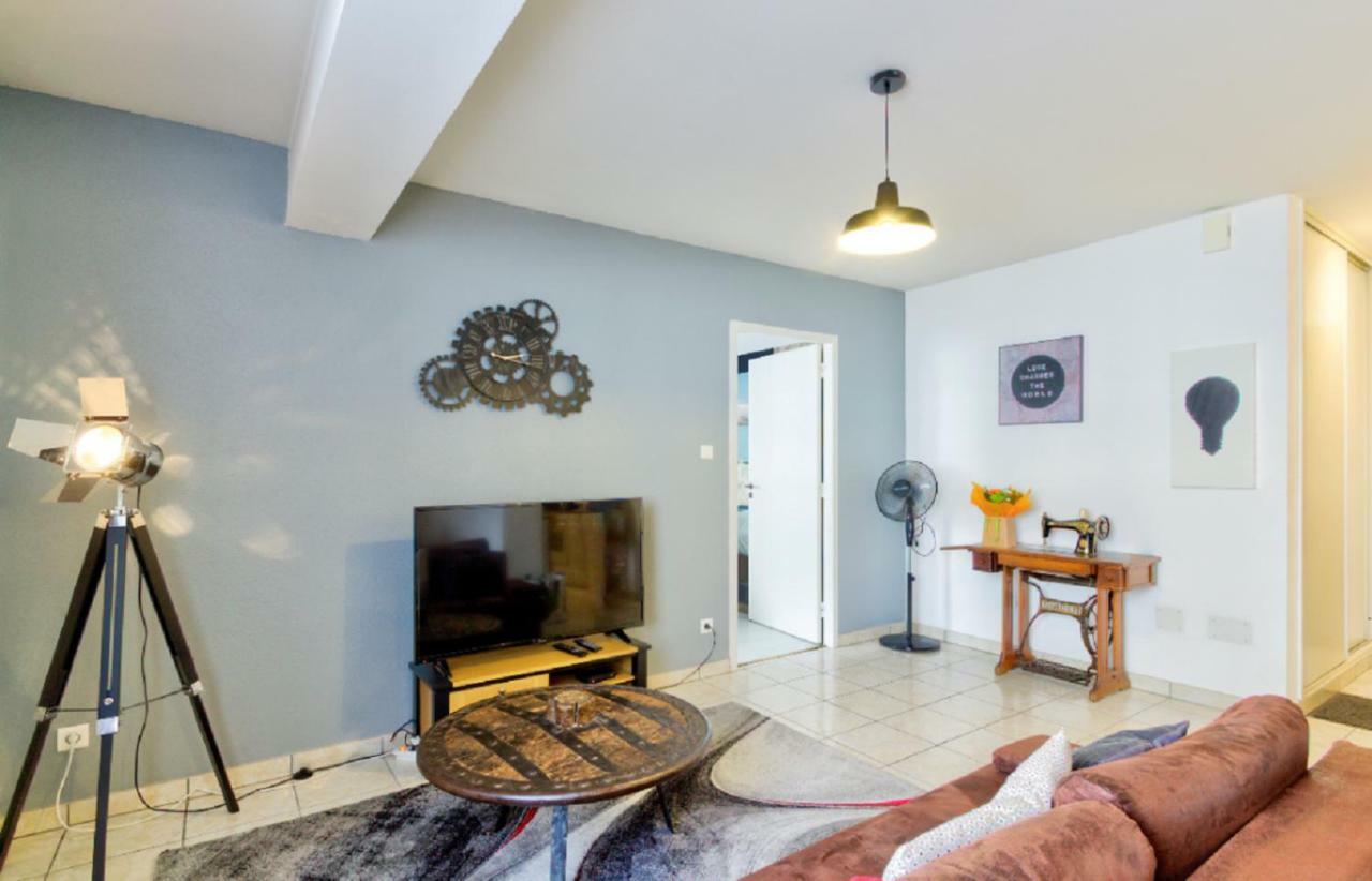 Le Contemporain Apartment Montbeliard Luaran gambar